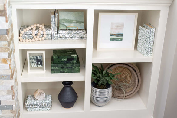 minnesota home design living room shelf styling.jpg