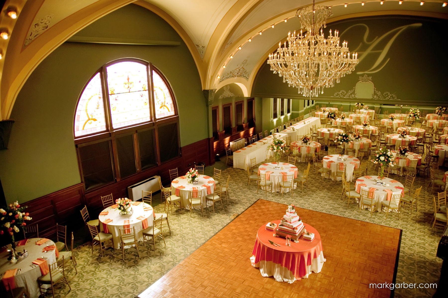 Indoor Natural Oak Parquet Dance Floor
