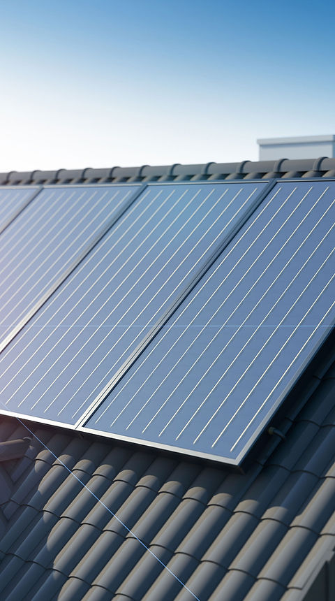 Painéis solares no telhado