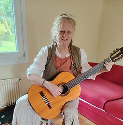 Valérie QUENNEHEN.jpg