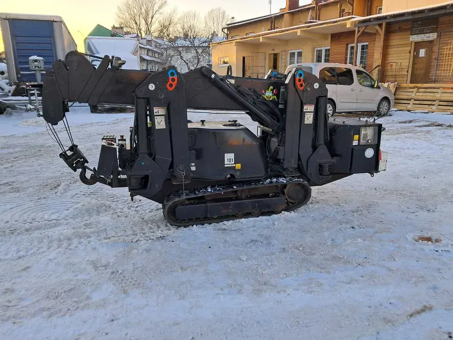 Mini żuraw Maeda MC-285C
