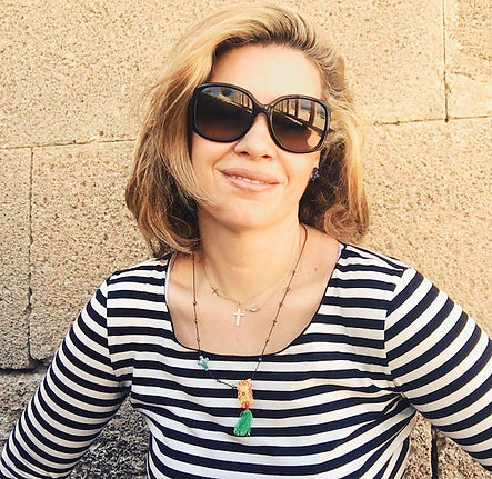 Dora Grivopoulou_ProfilePhoto.jpg