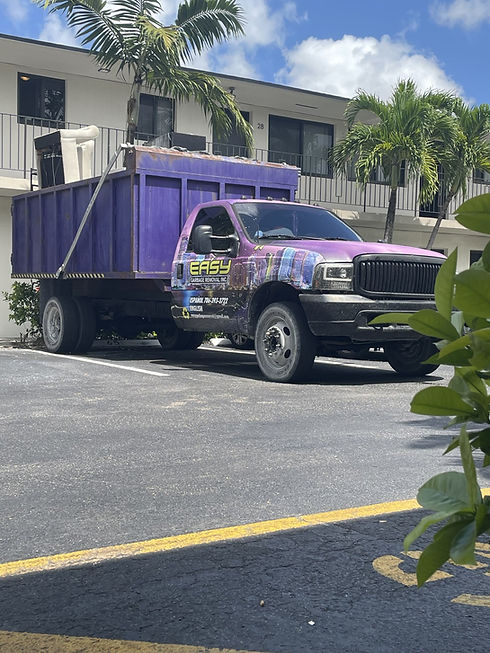 Easy garbage truck 4.jpeg