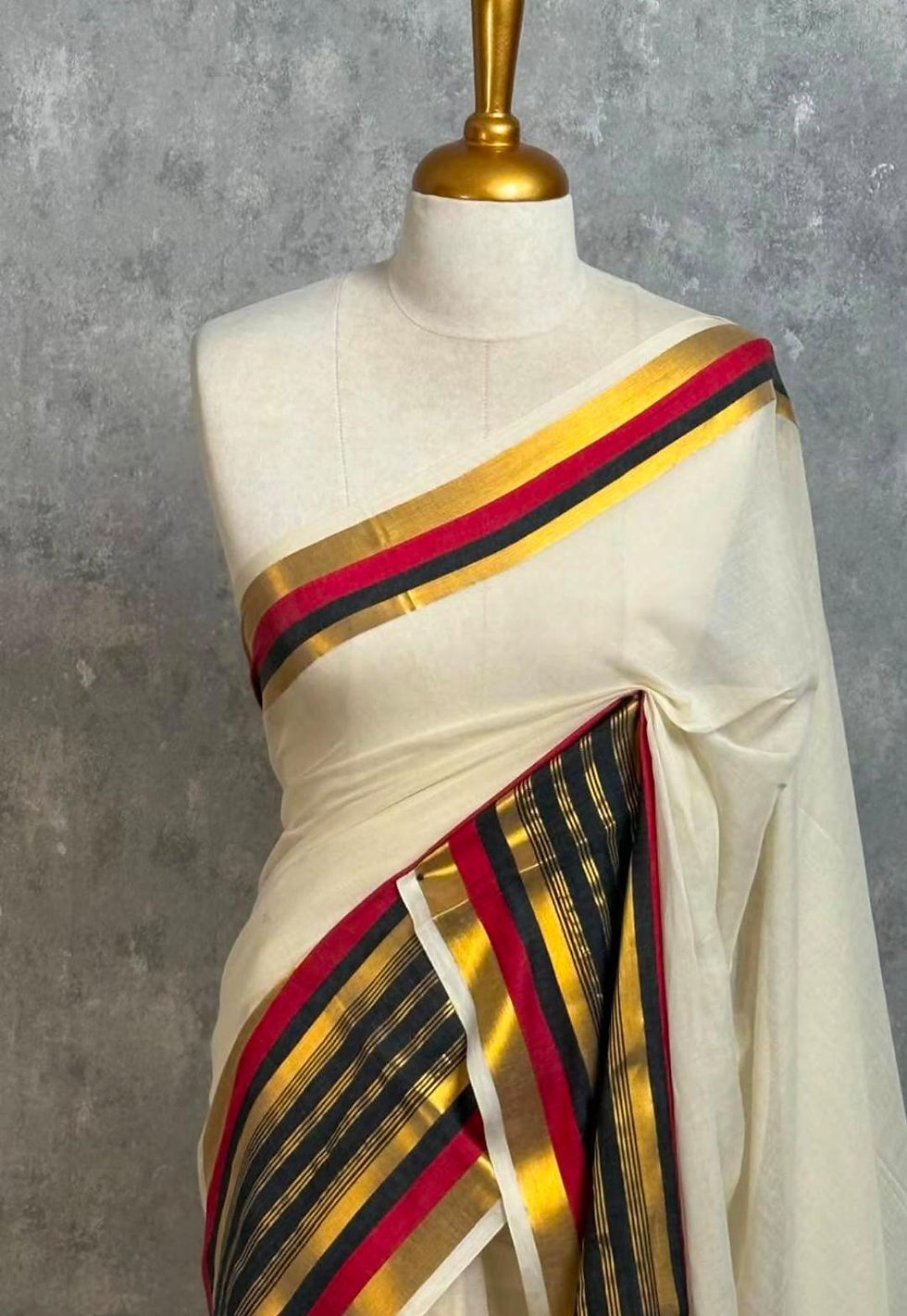 Thumbnail: 5 Mul Cotton Saree