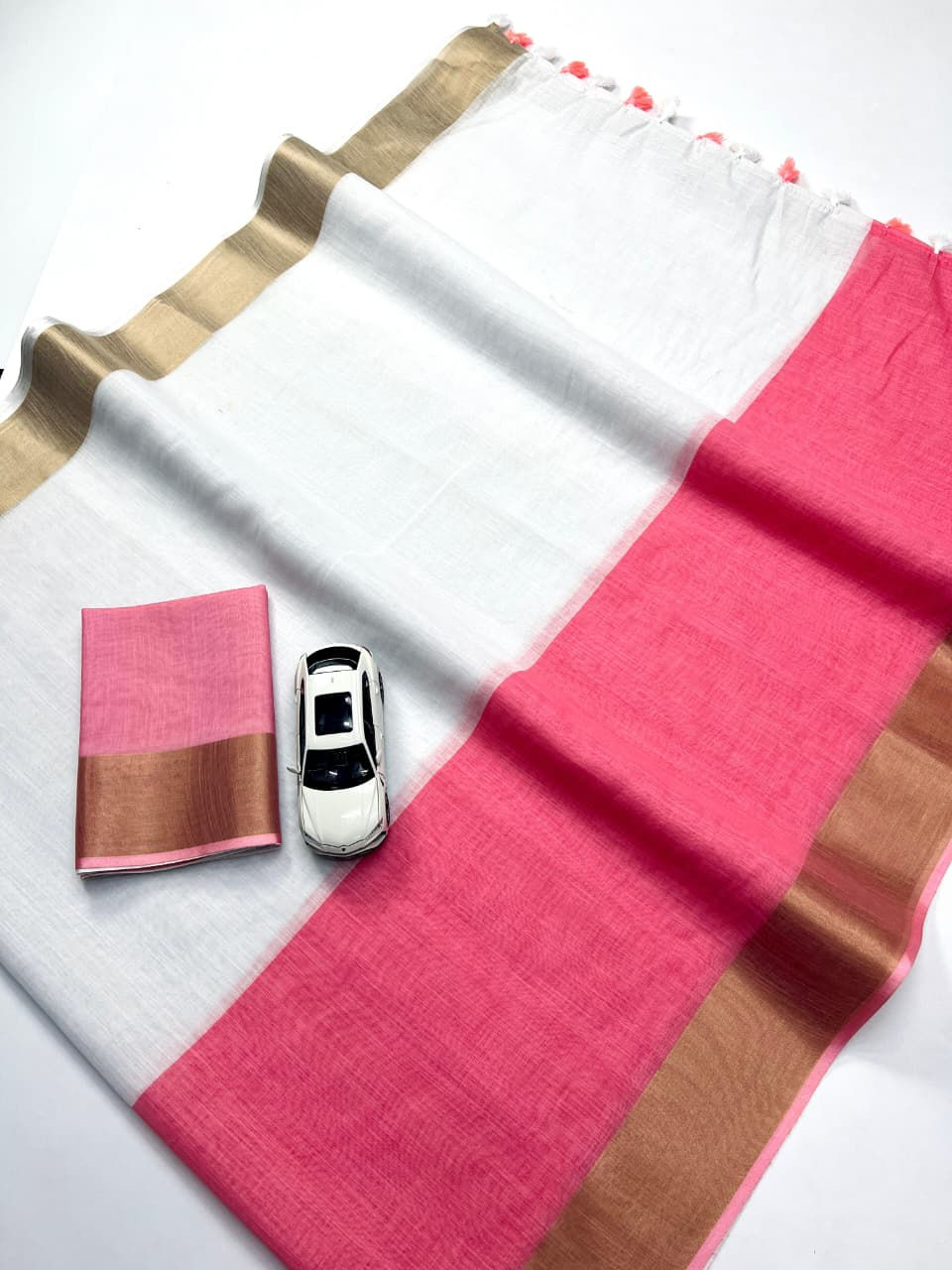 Thumbnail: 1 Linen Saree