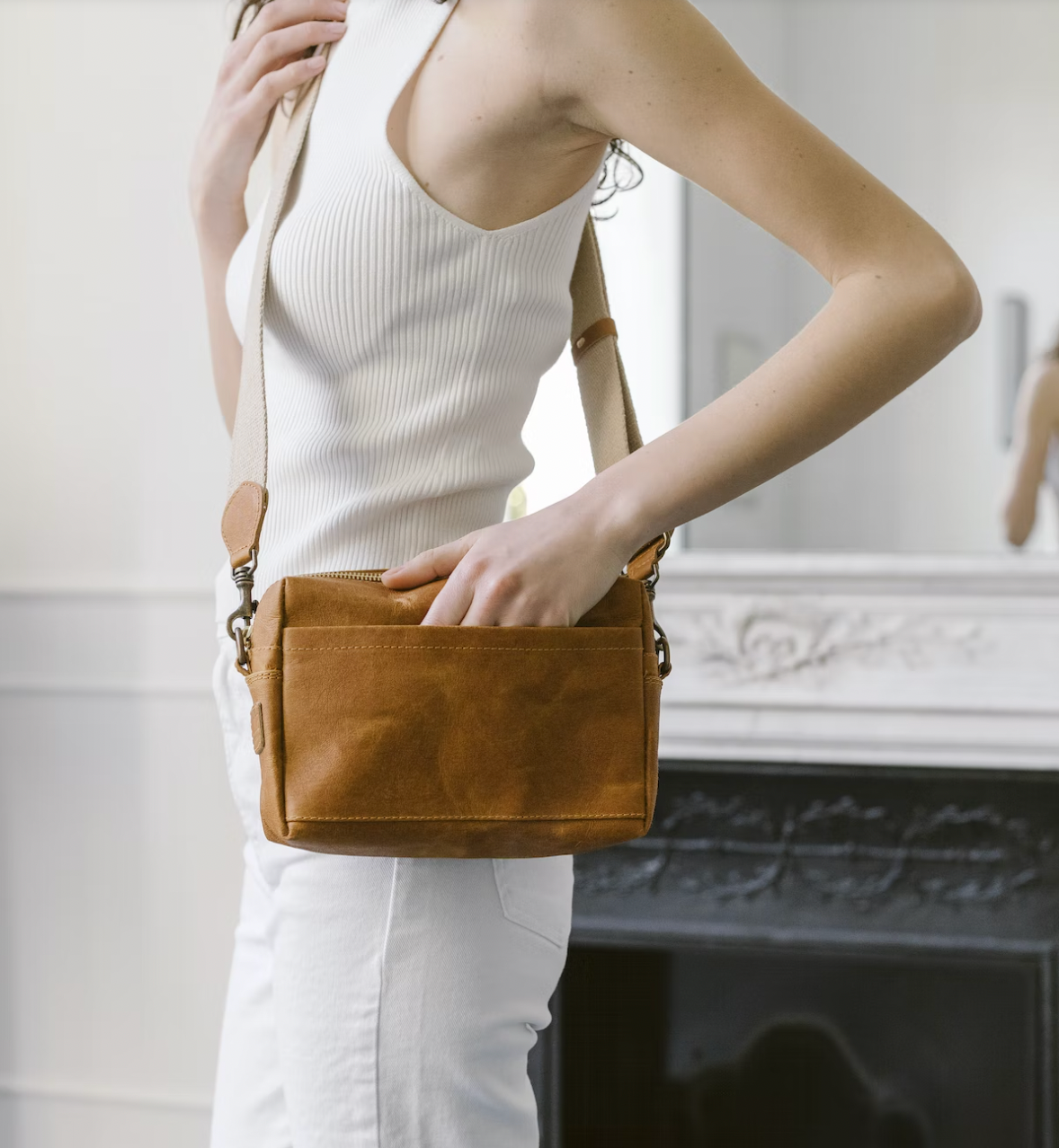 UASHMAMA Tracolla Large Tasche Vacchetta bekommst Du im CPS_ concept store