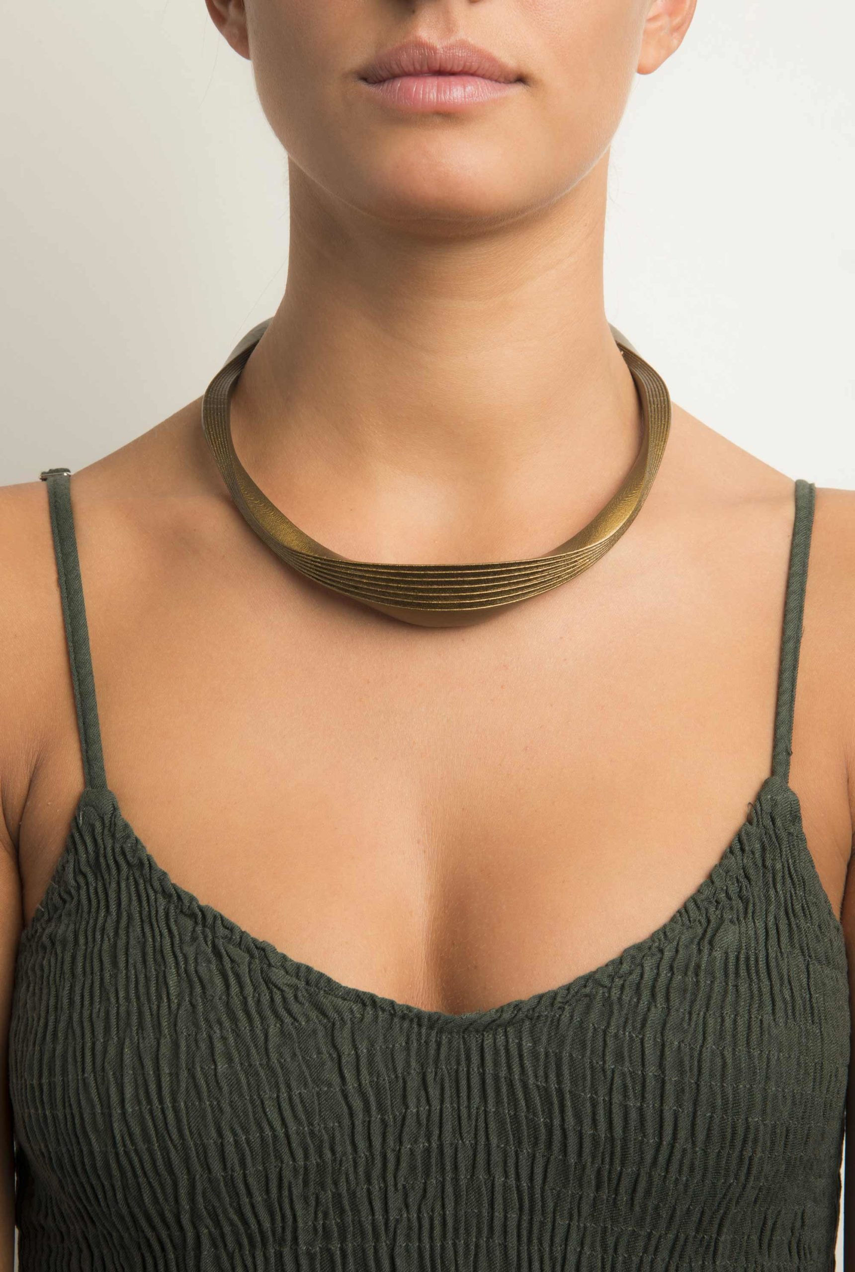 MAISON 203 Athena Halsreif