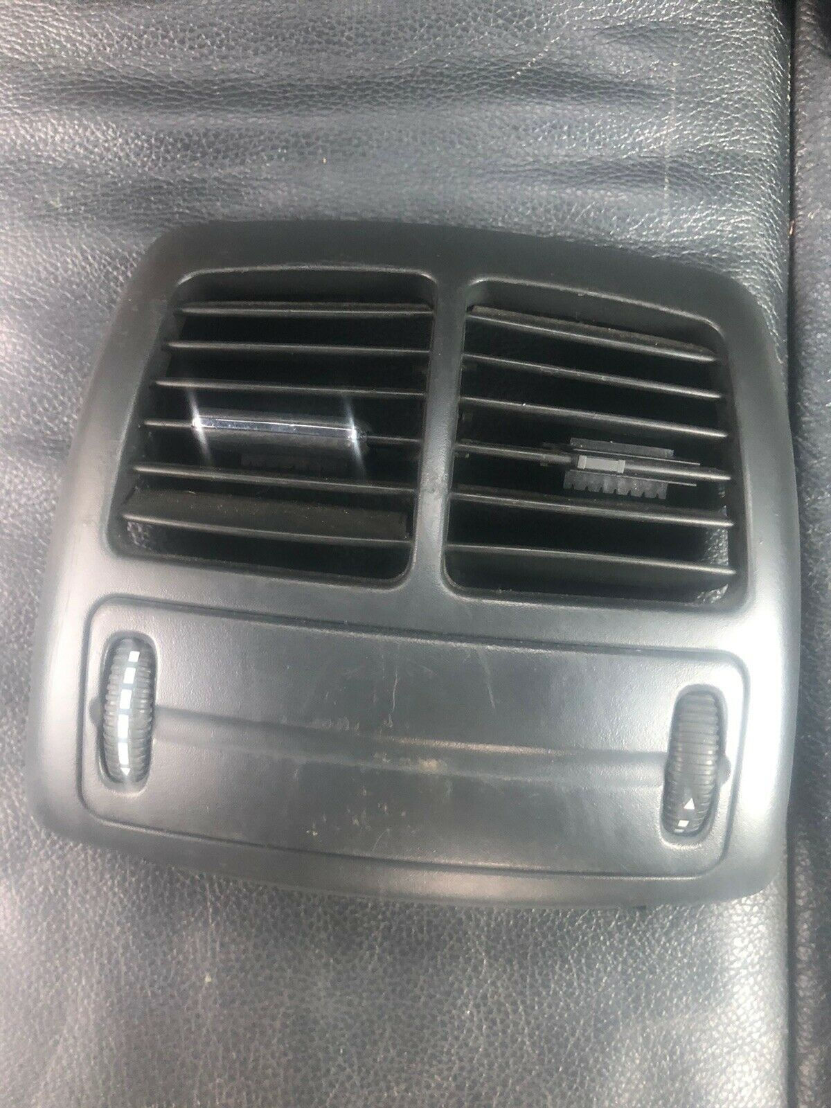 2004 Mercedes E Class E270 CDI W211 5DR Rear Centre Air Vent H52760102010
