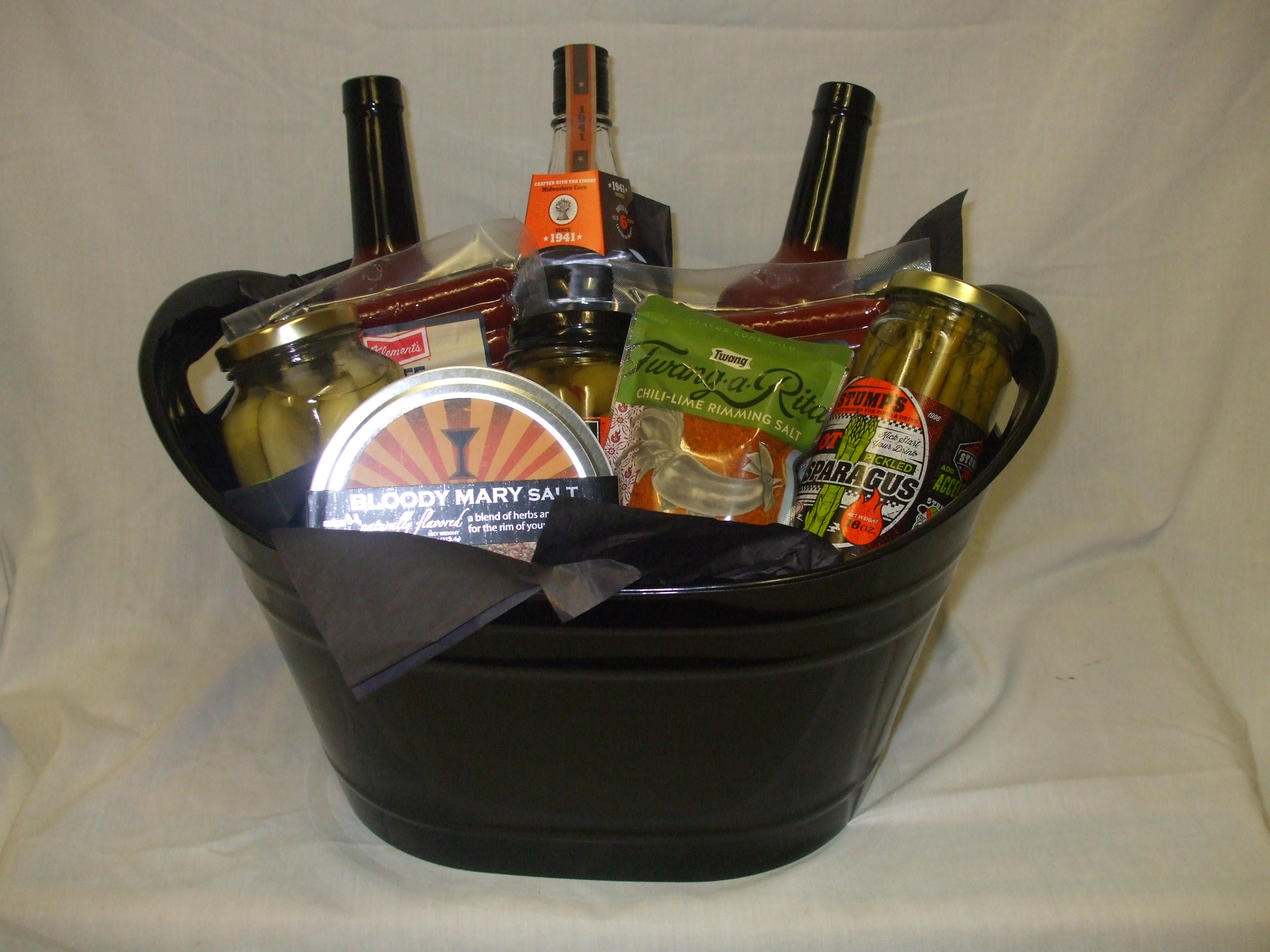20 Bloody Mary Basket