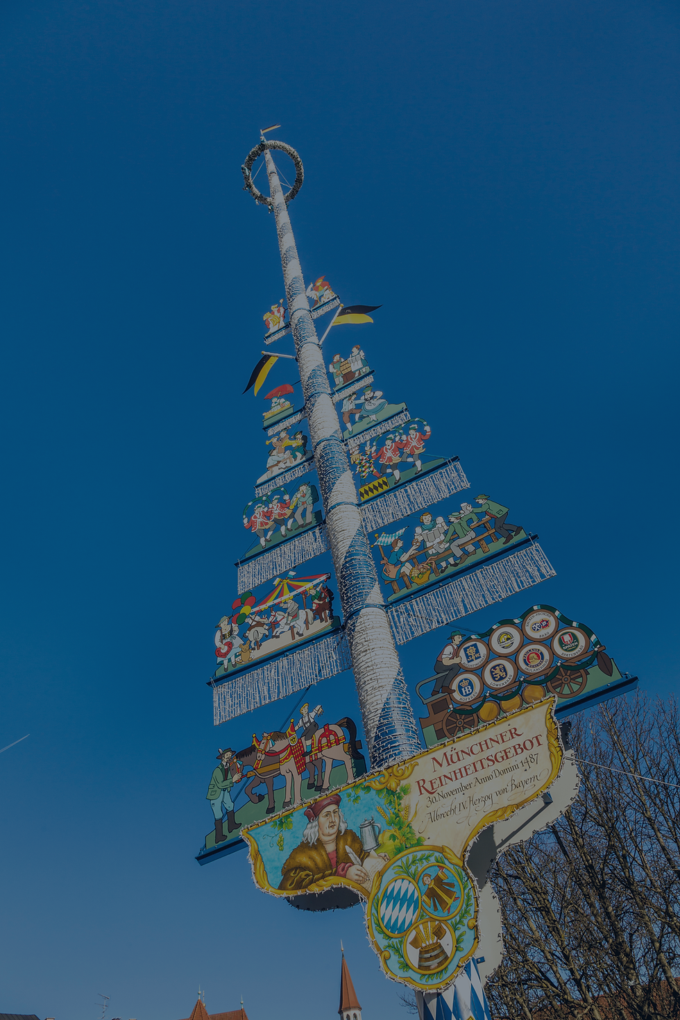 Viktualienmarkt Maibaum.png