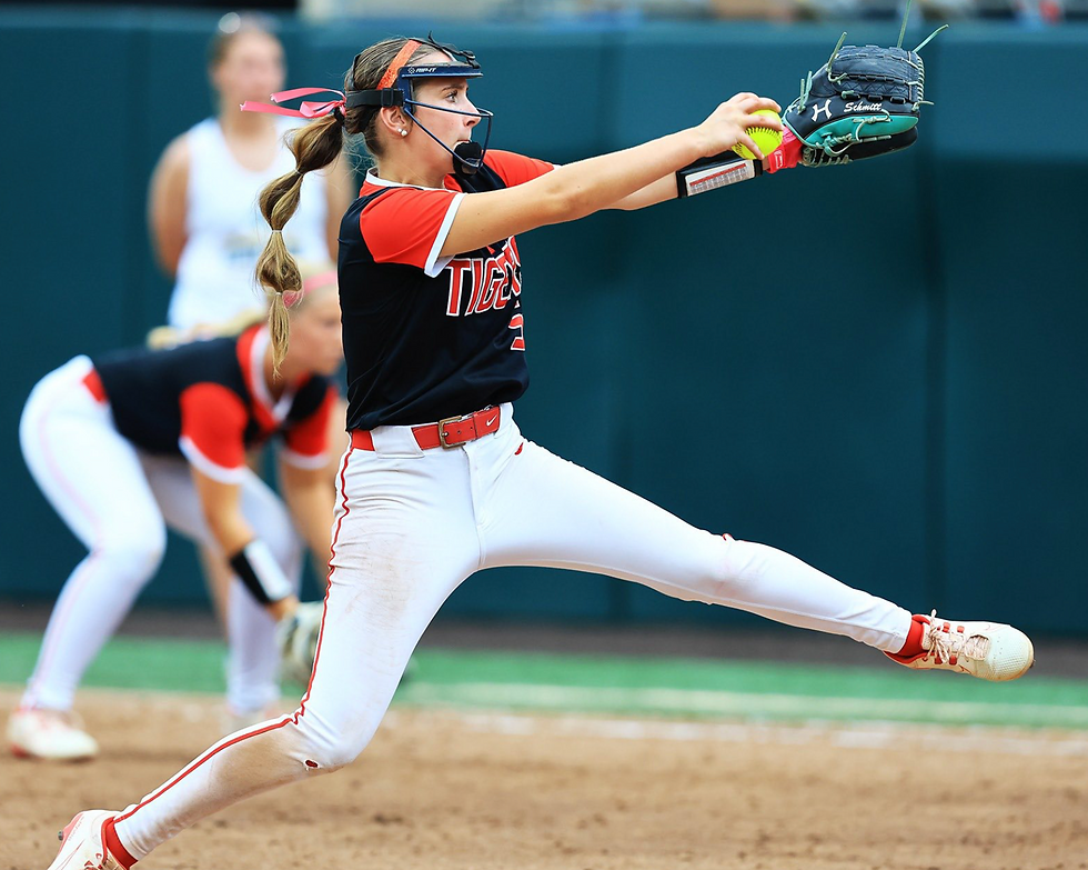 Haley Schmitt pitching. Photo credit: Rams Reyna 