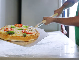 Pizza d'asporto anche a pranzo!