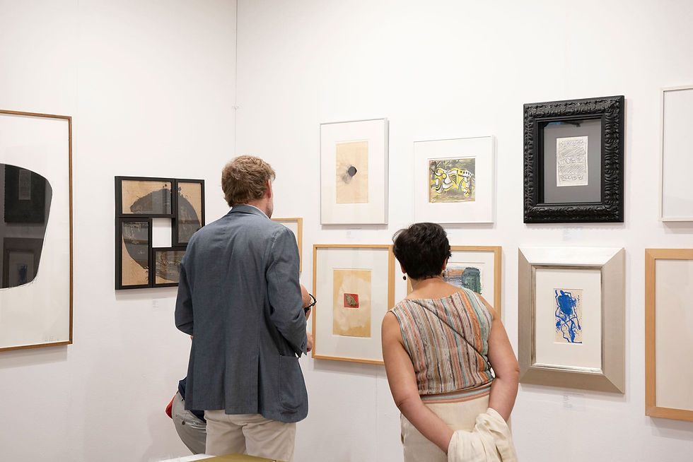 visitatori a Lucca Art Fair.jpg