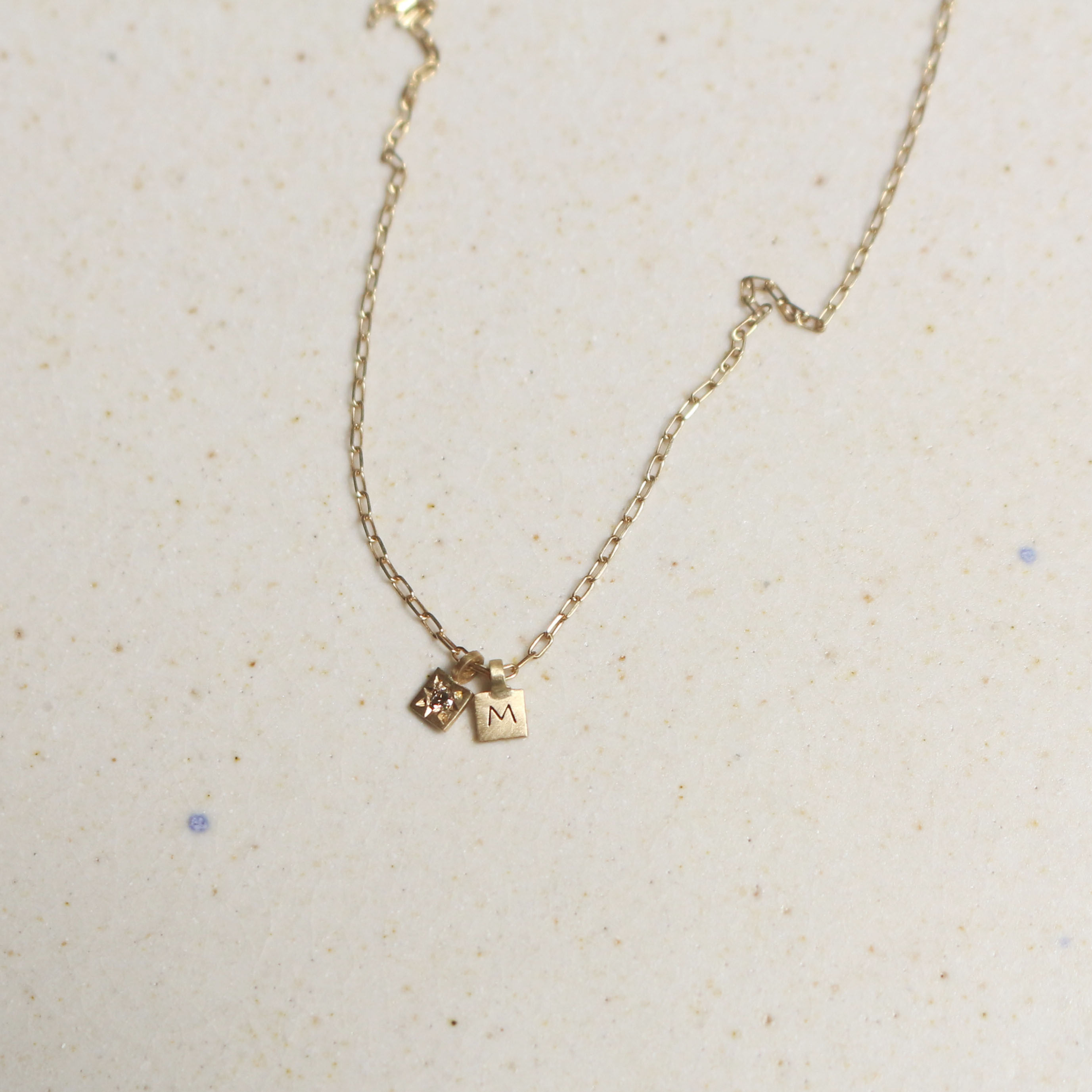 Pingente Vestígio - Ouro 18k