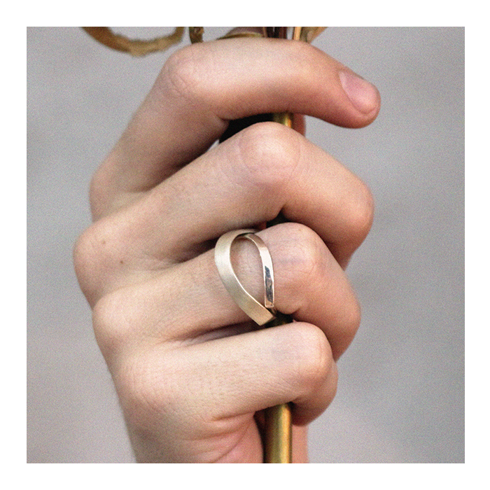 Miniatura: Anel Aether