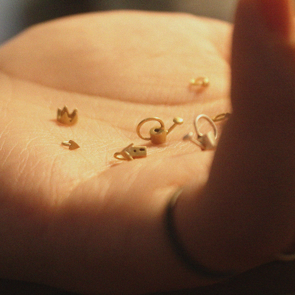 Miniatura: Pingente O Rei - Coroa Ouro