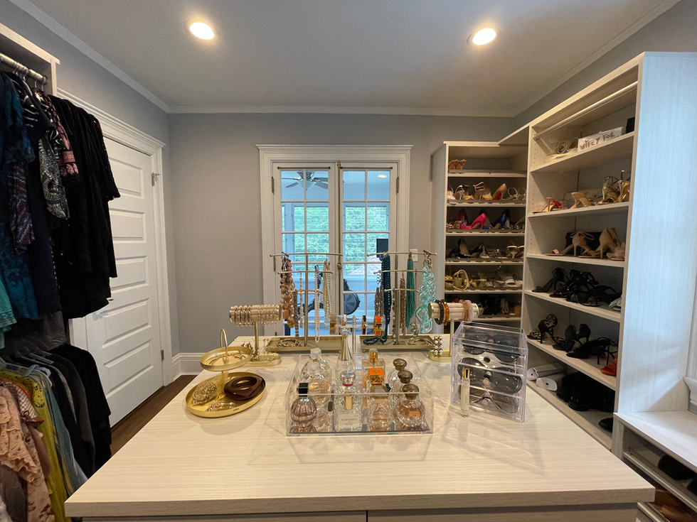 walk in closet