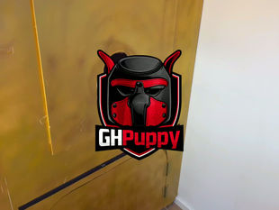 GHpuppy – Der verspielte Lutsch-Puppy am Gloryhole saugt die Herrchen trocken