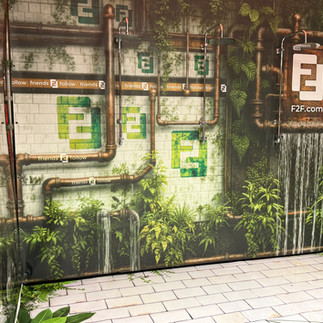 Darklands Antwerp showers