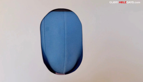 Basel Gaypornos Gaysex Partys Gloryhole Challenge: Er will das ich sein XL ganz tief nehme - Deepthroat