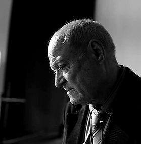 Михаил Алленов.