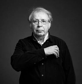 О персонажах