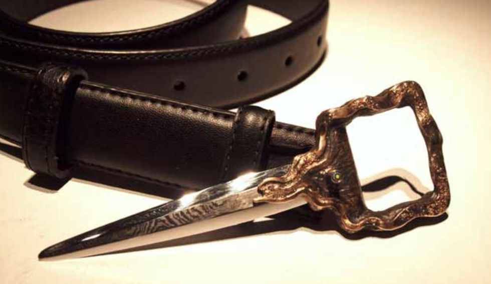 Gürtelschnalle Brieföffner