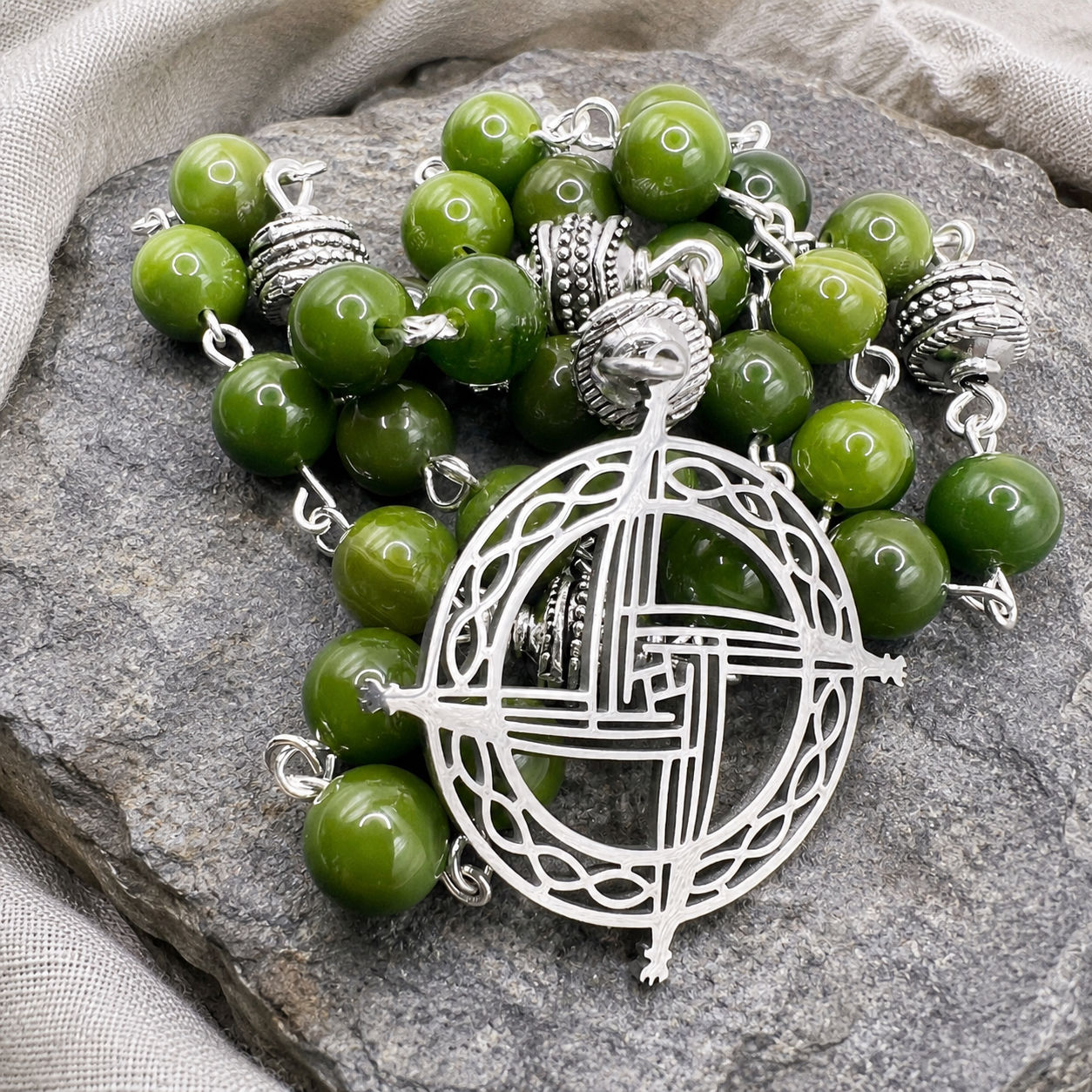 Anglican Celtic Rosary Beads Irish Cross Green Agate