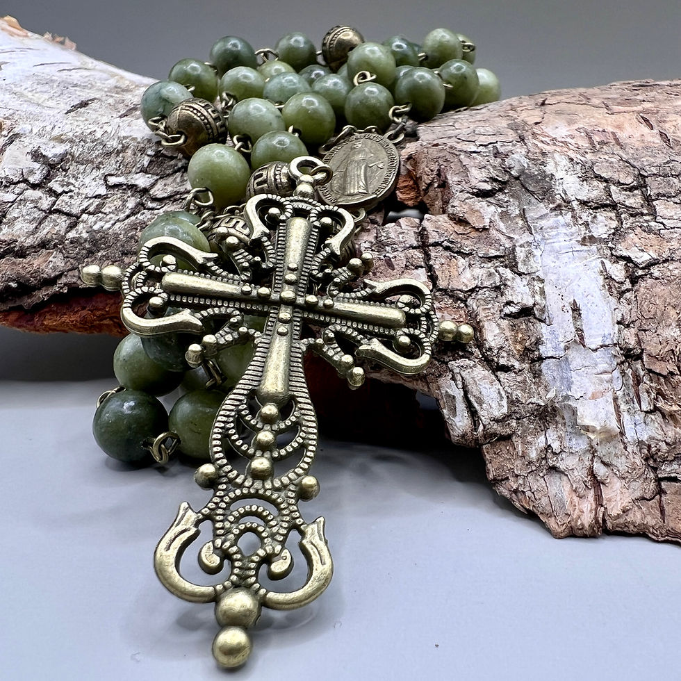 Thumbnail: Jade and Brass French Gothic Rosary