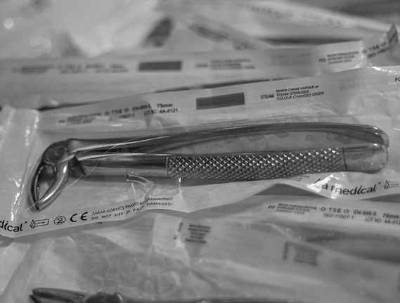 Extraction, Minor oral surgery, wisdom tooth removal