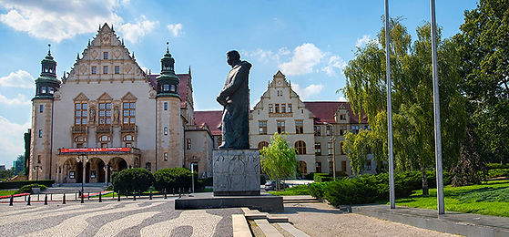 AULA_Mickiewicz.jpeg