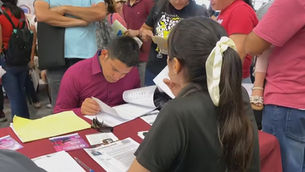 Personas con discapacidad denuncian falta de oportunidades laborales en Feria del Empleo
