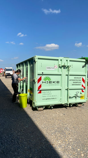 Hieke Gartenbau Container Beschriftung