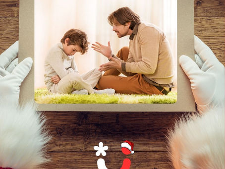 "SE NON TI COMPORTI BENE, BABBO NATALE E SANTA LUCIA NON TI PORTANO NIENTE!"