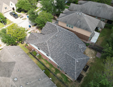 Garvin Exteriors IKO Dynasty Driftshake Roof installation in Cypress Texas Bridgeland
