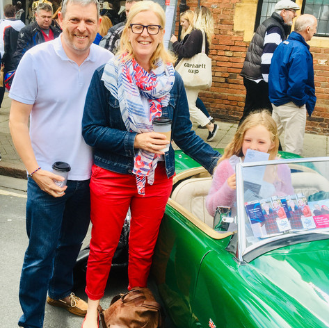 The Scotts and @MGAlzheimers
