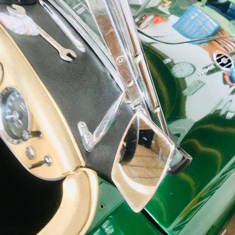 Period Desmo mirror procured