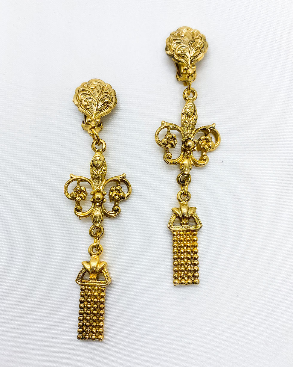 Thumbnail: 1980s Renaissance Revival Baroque Dangler