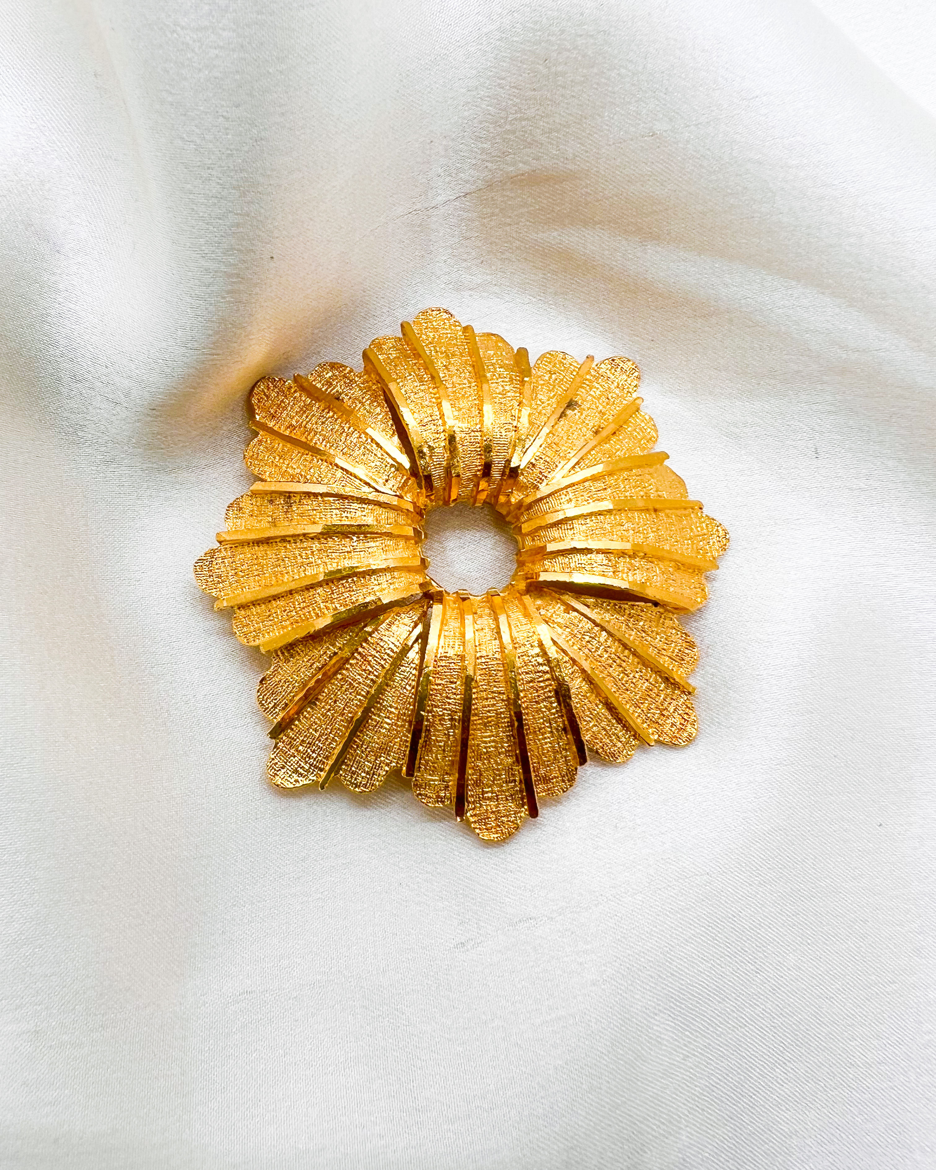 Theodora -14K mid-century petals brooch & Pendant