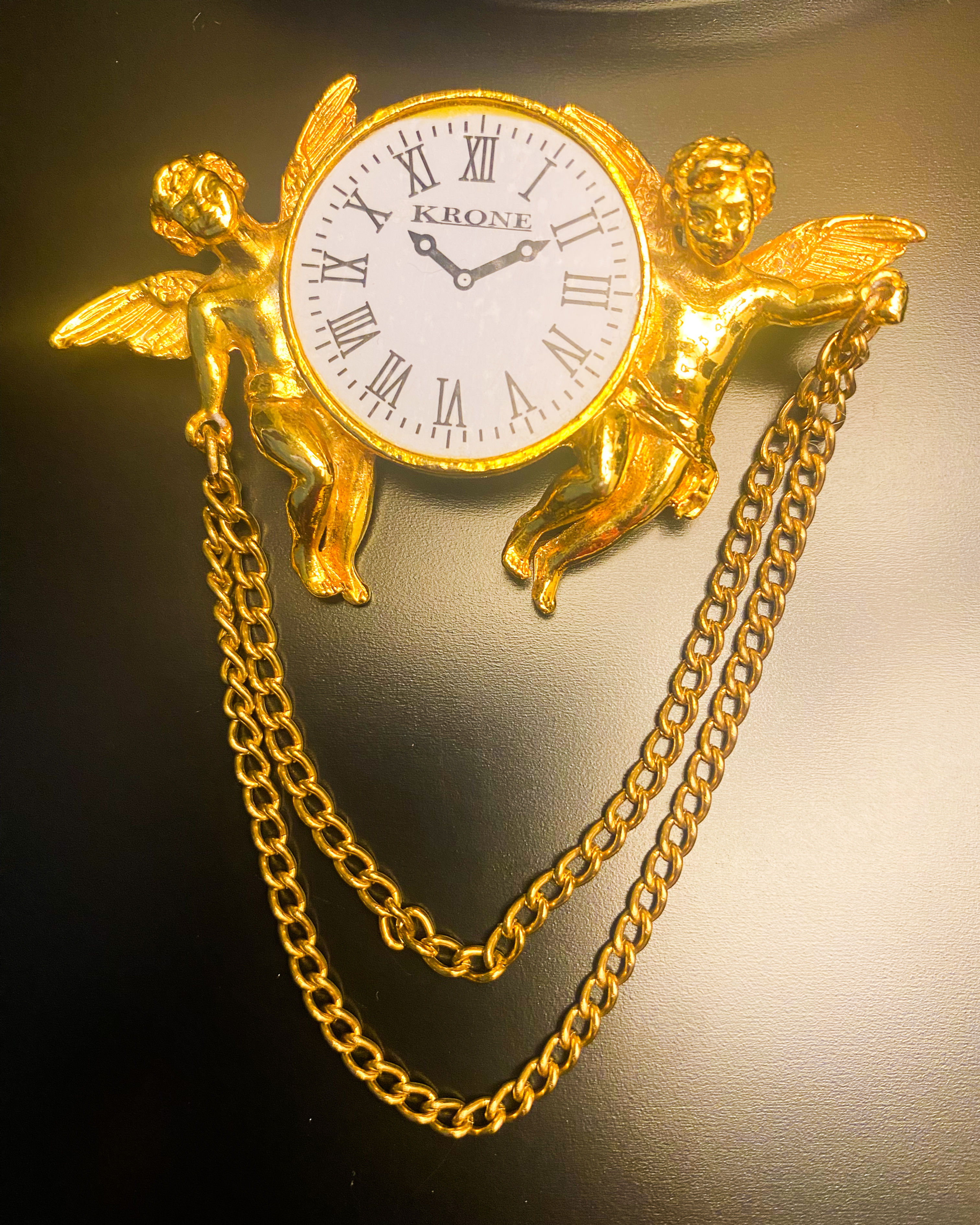 NEW COLLECTION: 1950s Cherub and Watch Krone Brooch