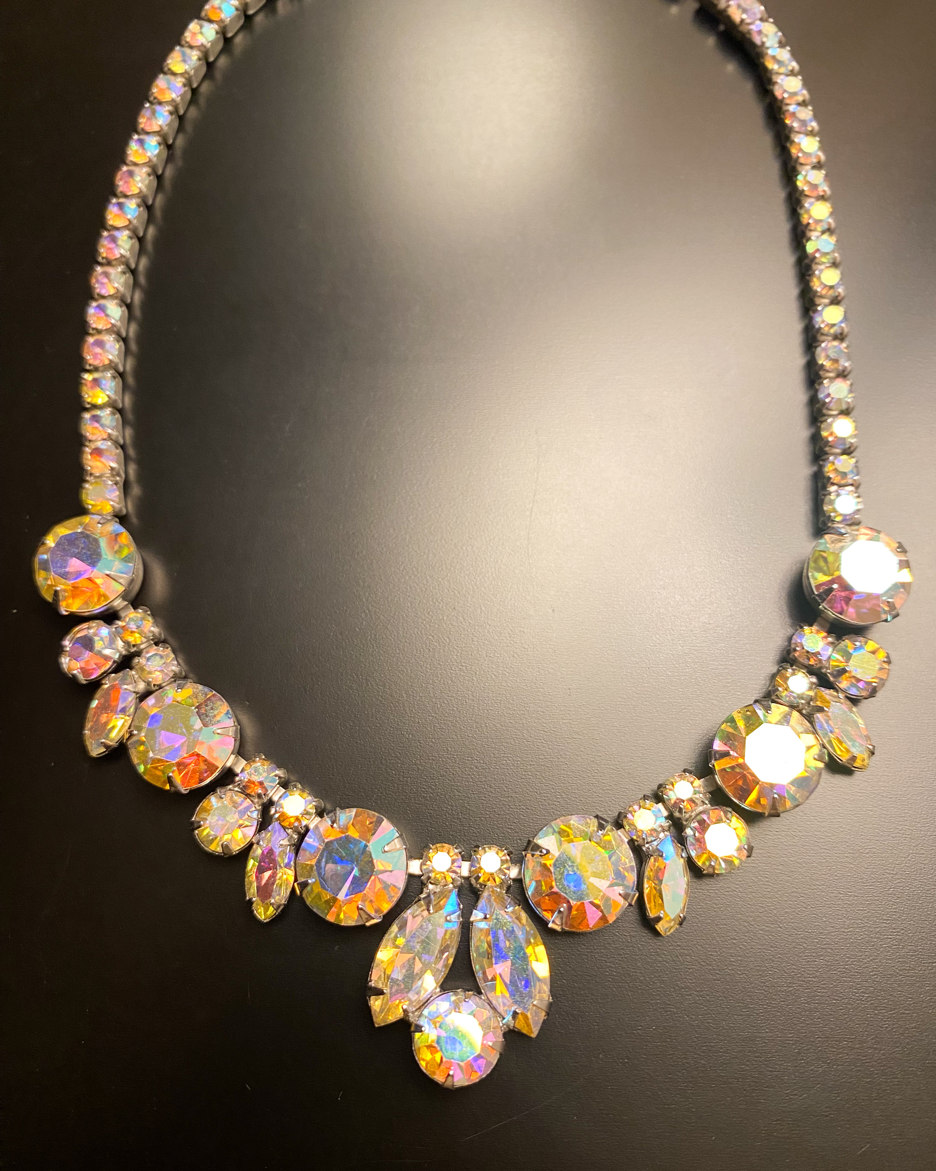 1950s WEISS (signed) Aurora Borealis Austrian Crystal Dainty Necklace