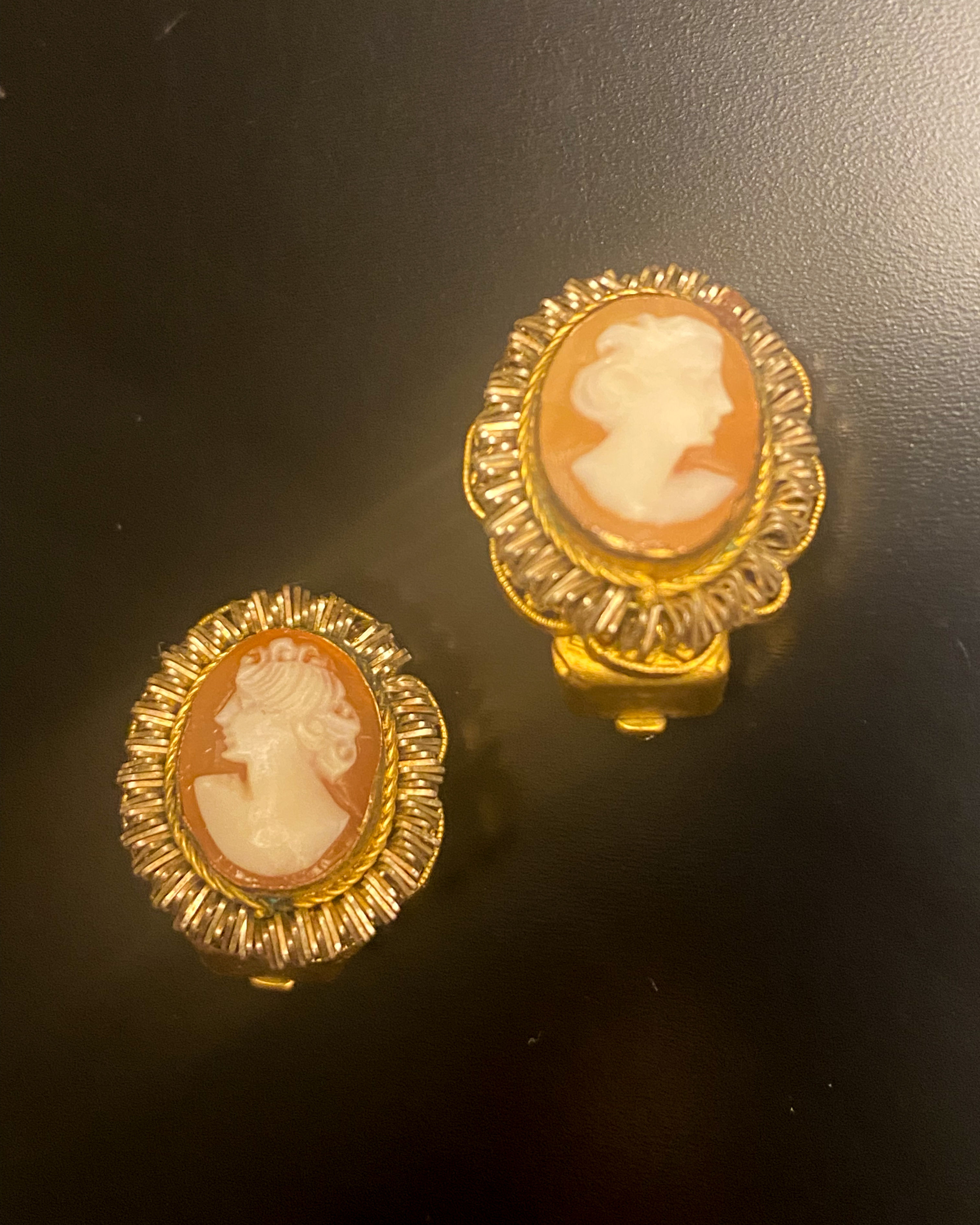 Antique Silver Cameo Clip On