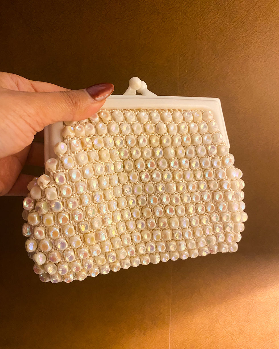 Thumbnail: 1950s Vintage Vintage Adele Miami Ivory Iridescent Beads Clutch Bag
