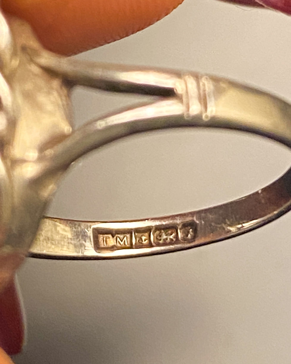 Thumbnail: 1973 Vintage Hallmarked Silver Cameo Ring – The Portrait of Grace