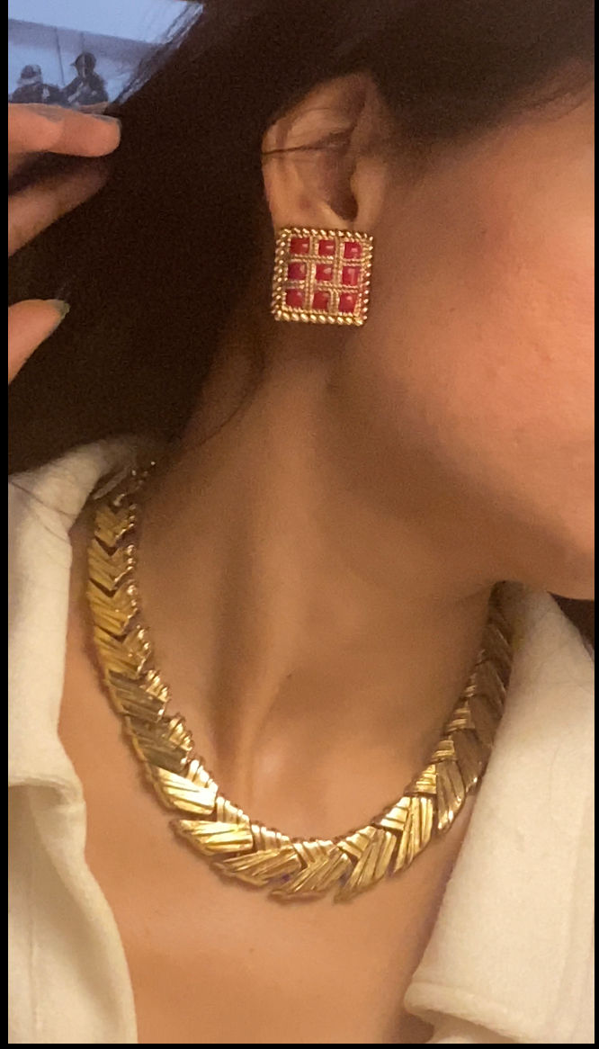 Thumbnail: 1970s/80s Red and Gold detailing Clip On (AVAILABLE ONLY IN MUMBAI STORE)