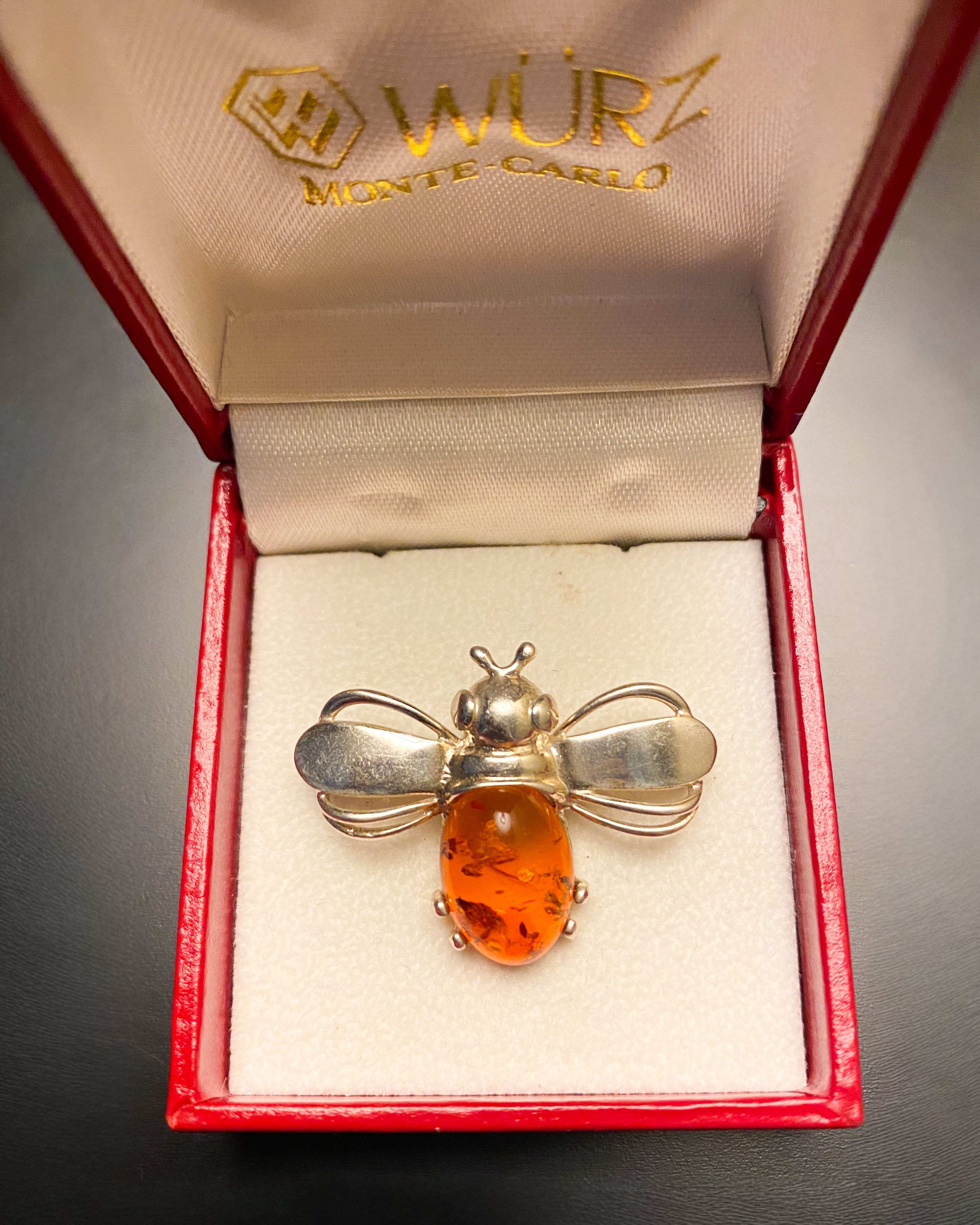 Legacy Collection – Edwardian Silver & Amber Housefly Brooch / Pendant