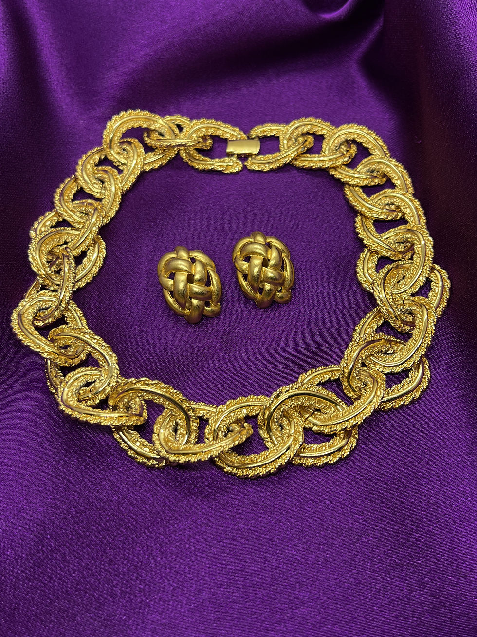 Thumbnail: Naomi - 1980s Maximalist Statement Chain Choker & Bracelet set