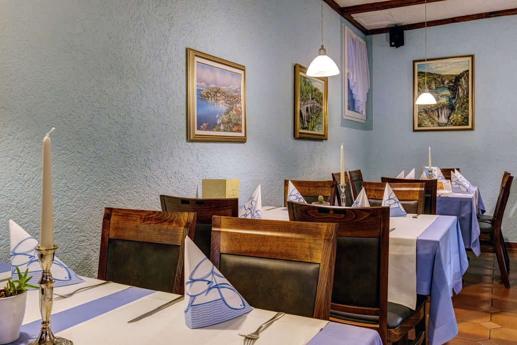 Bankettsaal in unserem Restaurant mit mediterraner Küche - Blauer Bereich