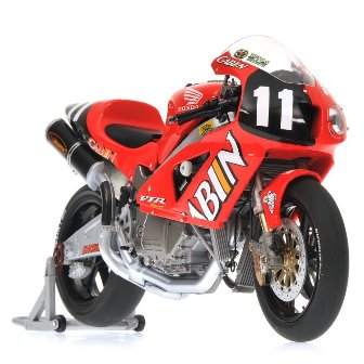 Rossi/Edwards 2001 VTR Honda
