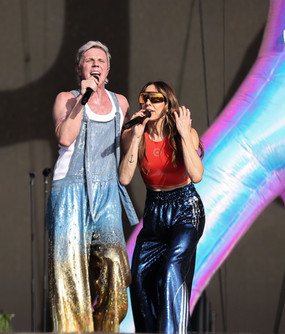 Jake Shears & Mel C with Scissor Sisters a